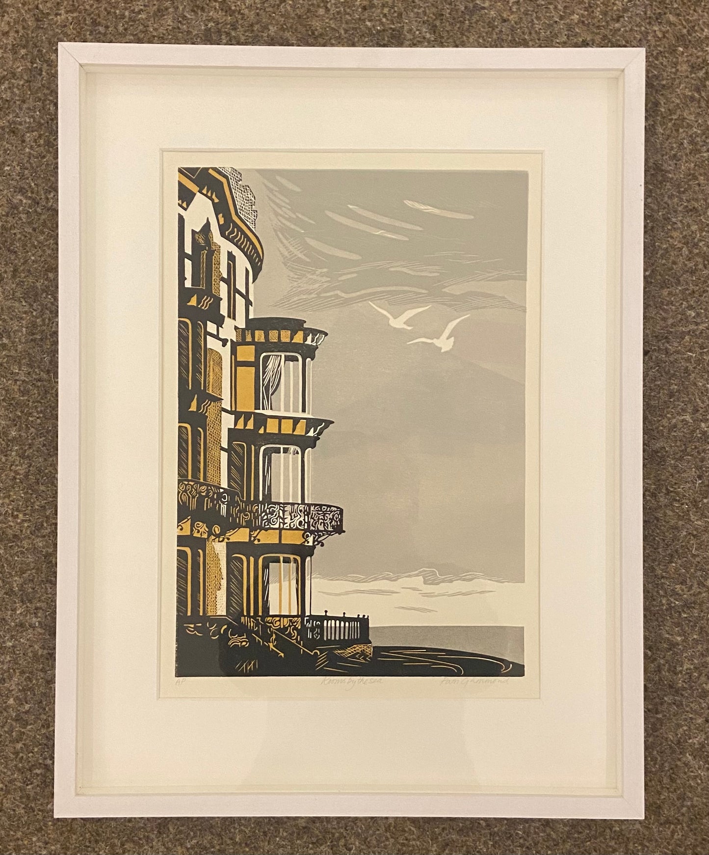 Rooms by the Sea