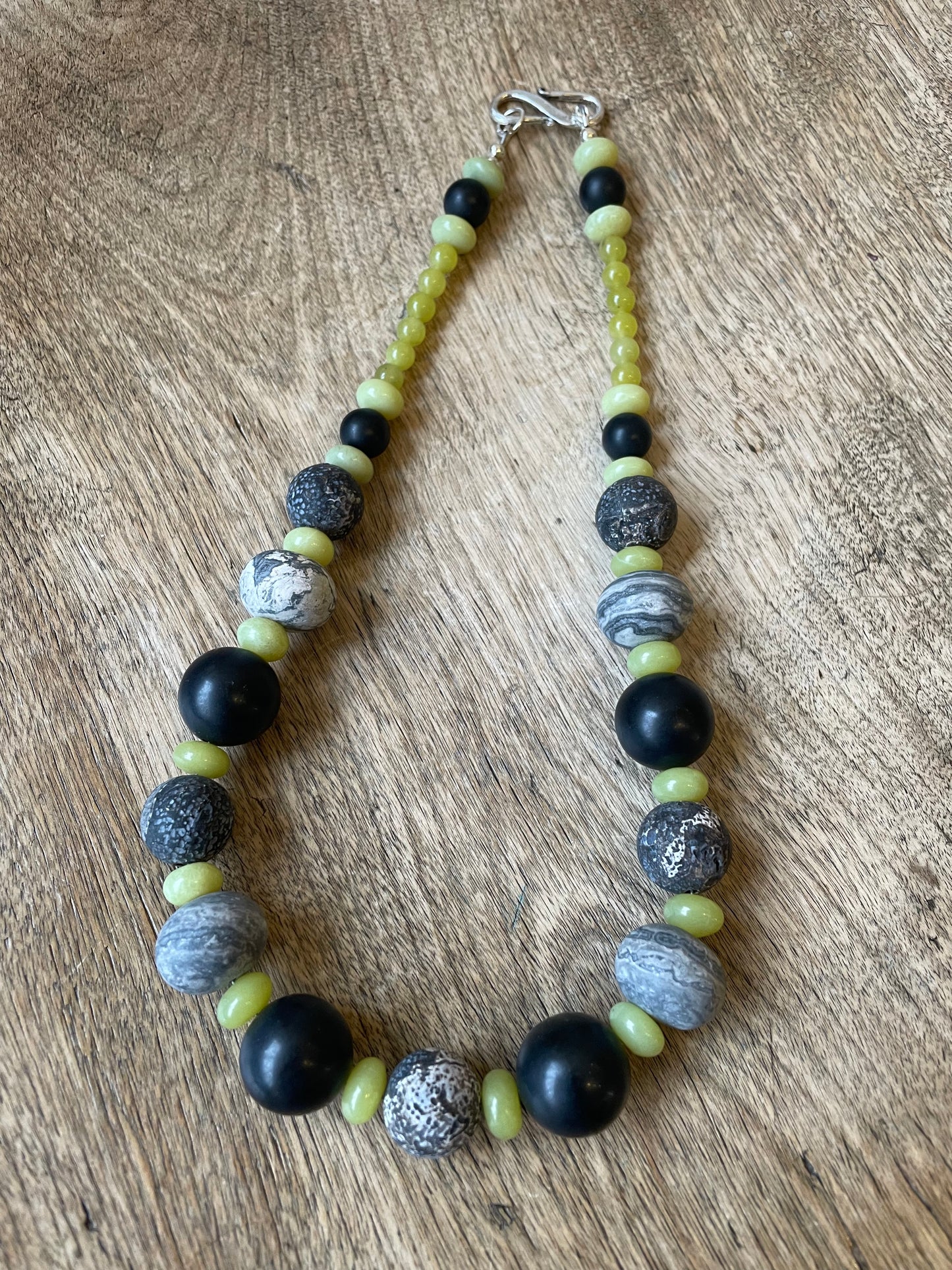 Necklace Agate, Olive Jade, Onyx and map stone Jasper