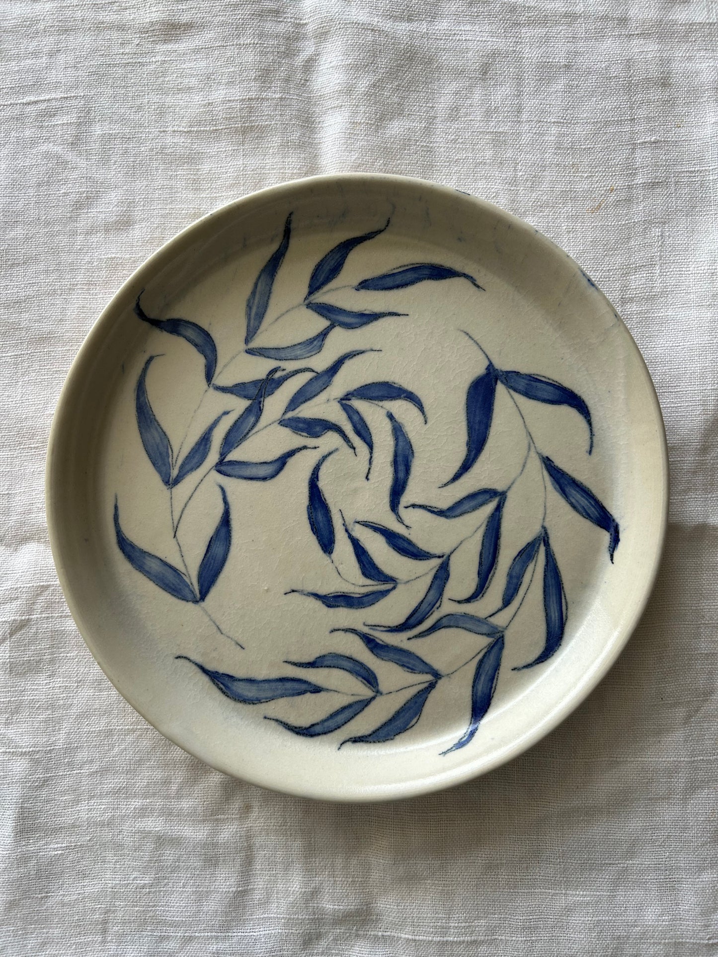 Willow plate - no rim