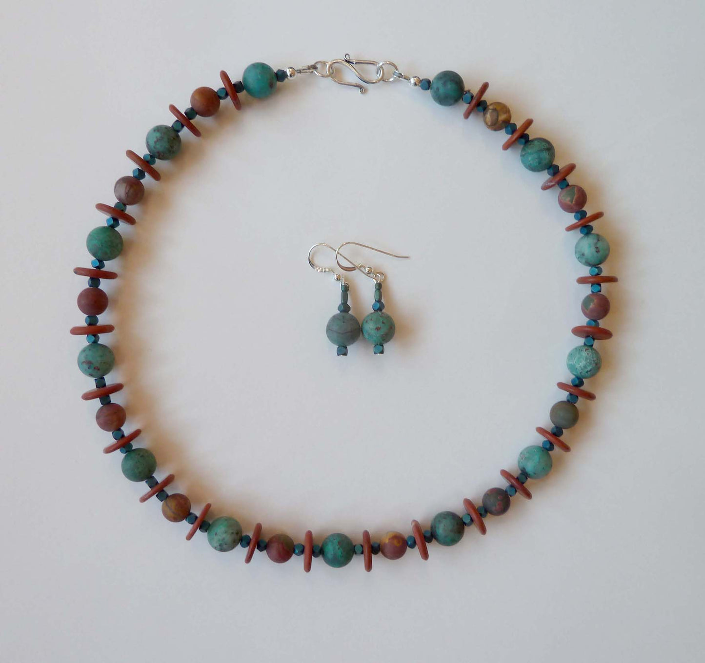 Necklace in red haematite, red jasper, red creek jasper, cuprite chrysocolla