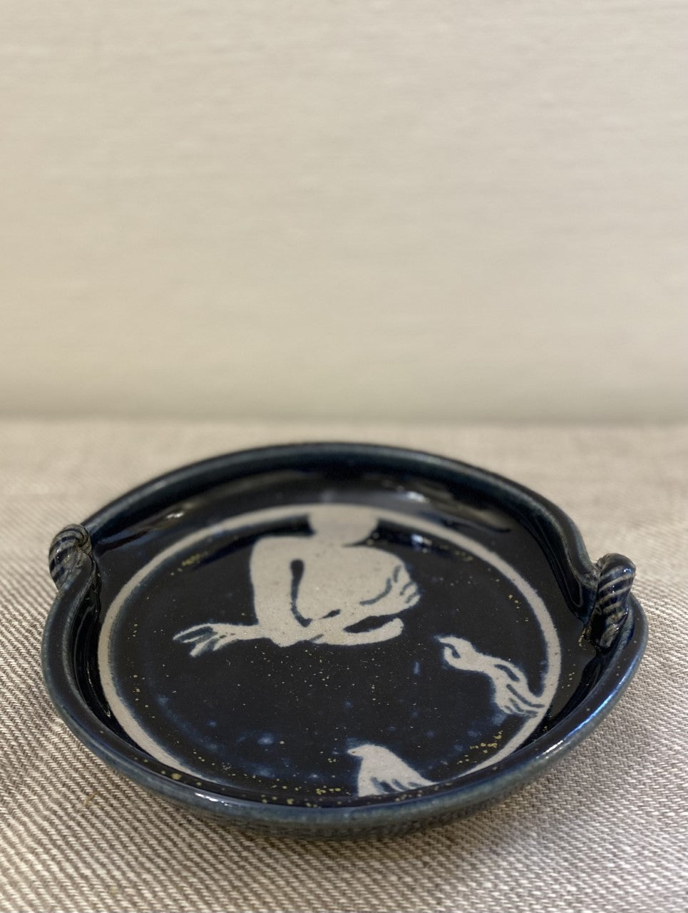 Little nude dish