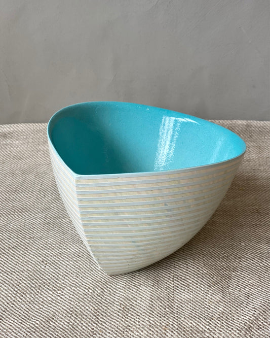 Blue medium sloping bowl