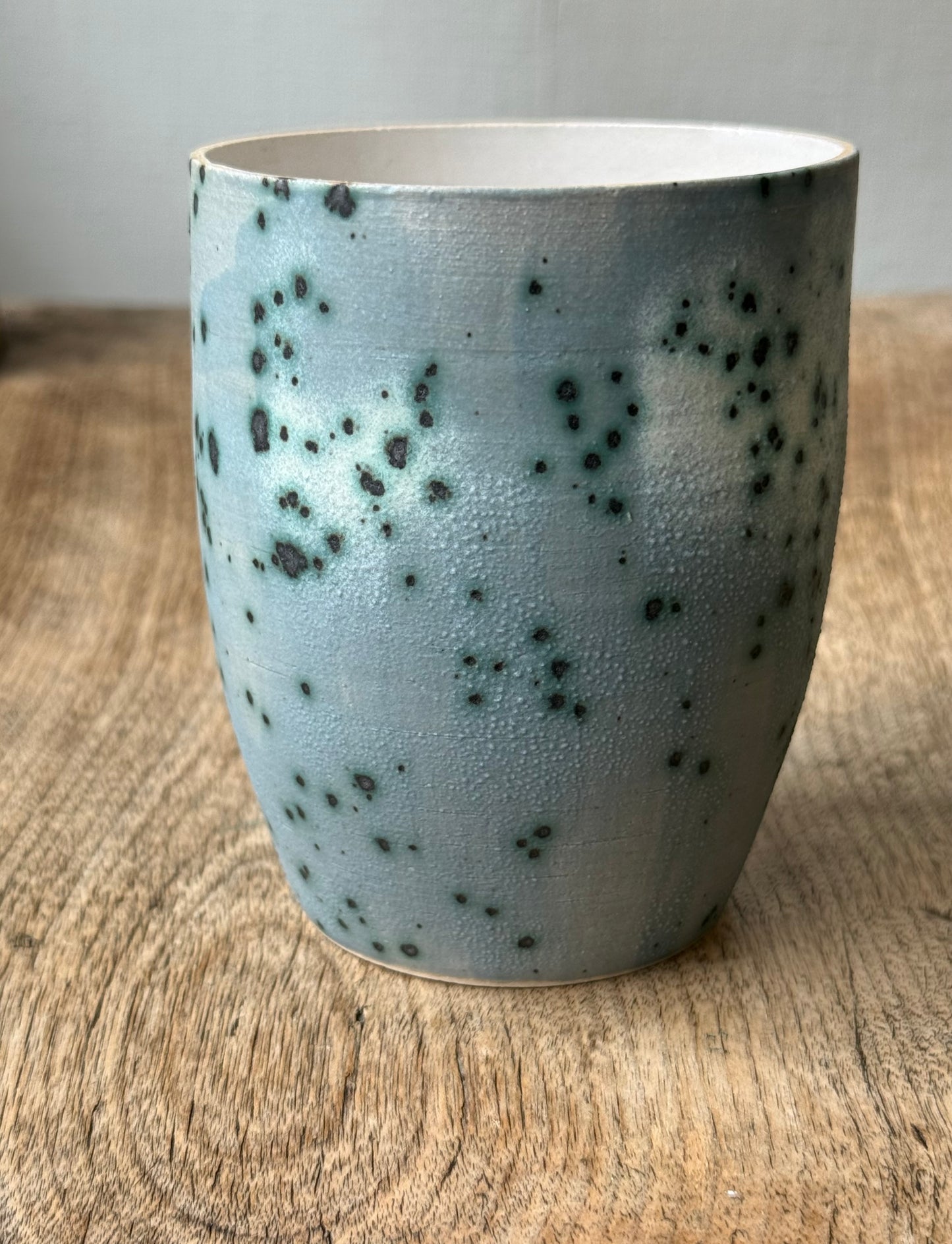 Speckled vessel
