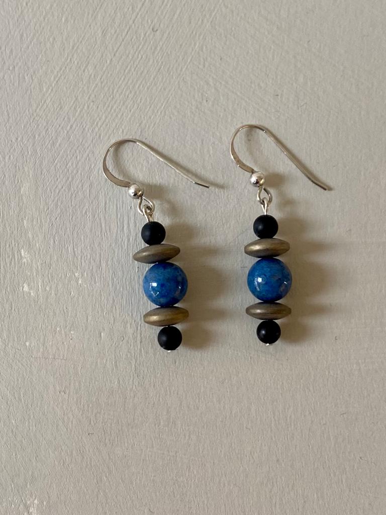 Earrings to match necklace in haematite, agate, denim lapis